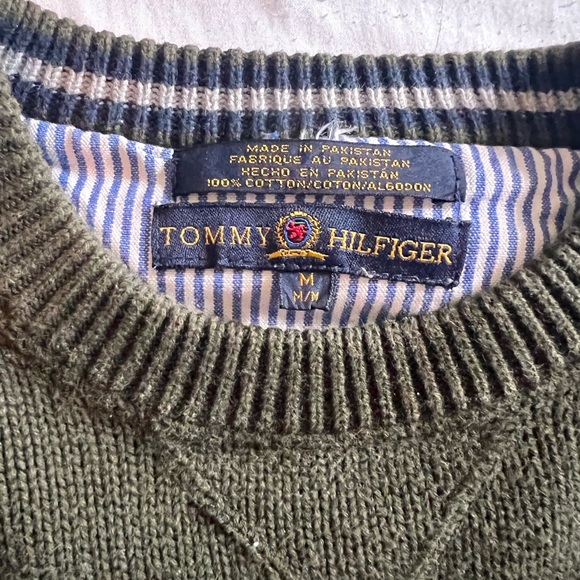 Tommy Hilfiger Sweater - Picture 4 of 4